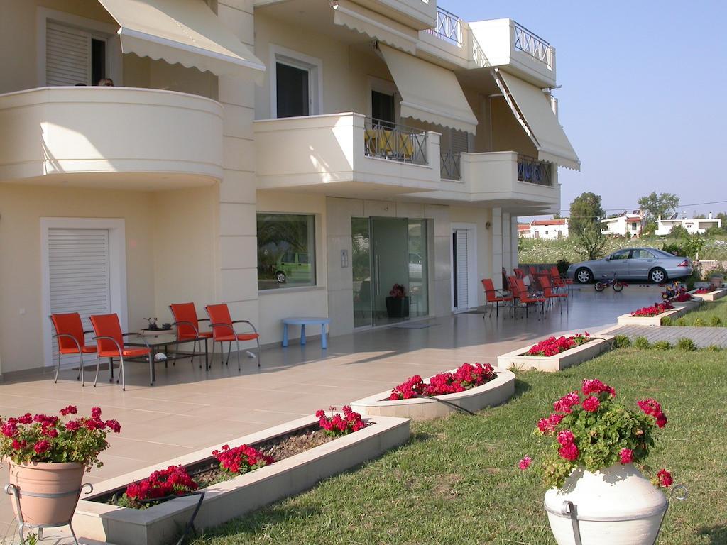 Apolonio Pefki Evia Aparthotel Exterior foto